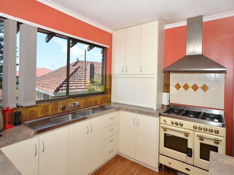 34 McLeod Street, Mira Mar WA 6330