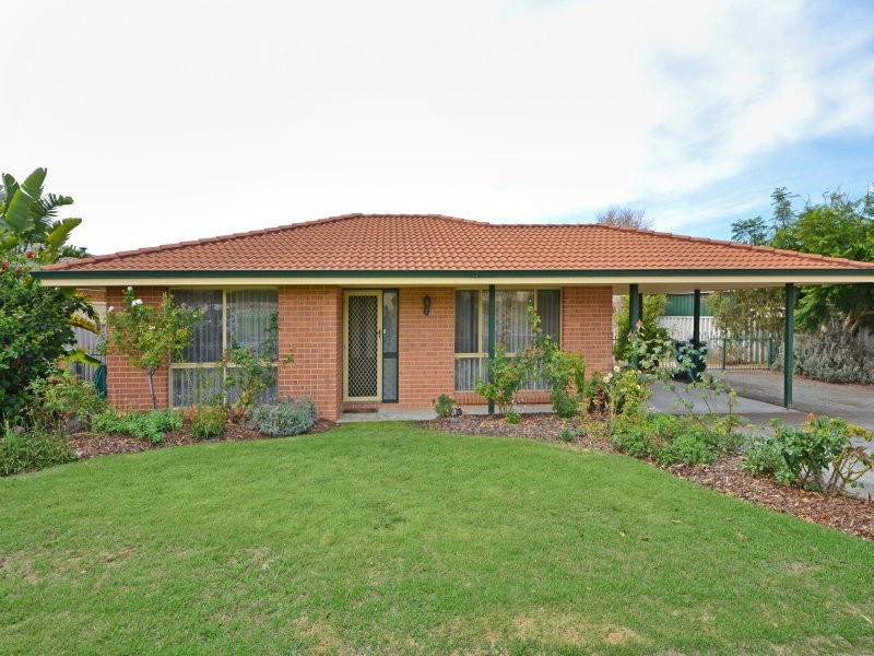 14 Rycraft Drive, Spencer Park WA 6330