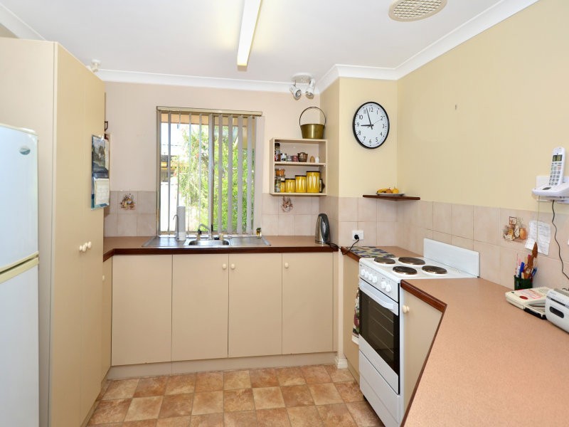 14 Rycraft Drive, Spencer Park WA 6330