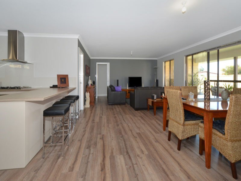 20 Orion Avenue, Mckail WA 6330