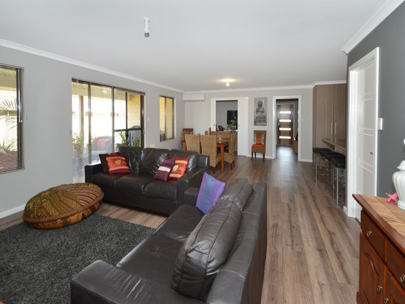 20 Orion Avenue, Mckail WA 6330