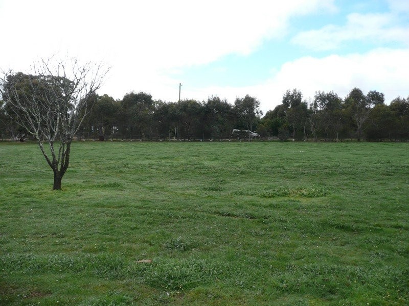 Lot 727 Sixth Avenue, Kendenup WA 6323