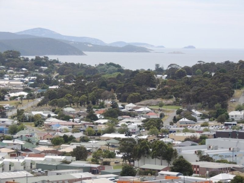 56 Robinson Street, Mount Melville WA 6330