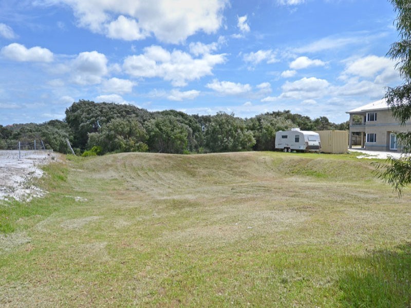 29 Barry Court, Collingwood Park WA 6330