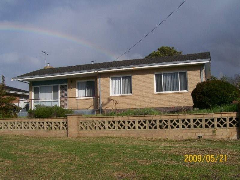 16 Mawson Street, Mount Melville WA 6330