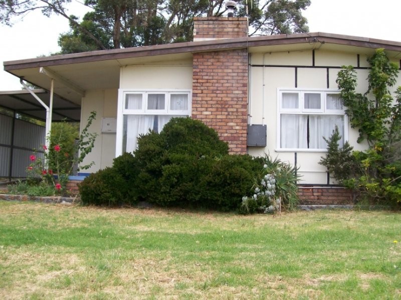 82 BayView Drive, Little Grove WA 6330