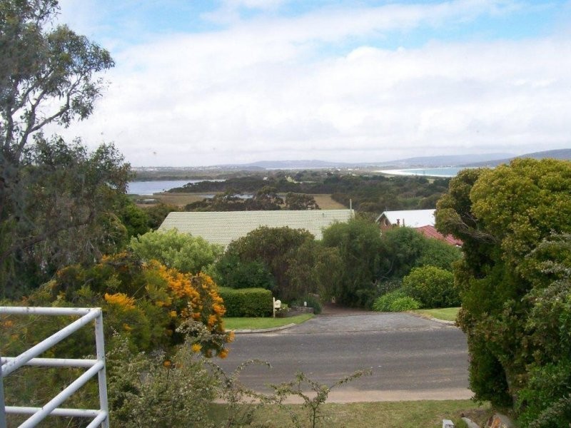 A, 71 Wylie Crescent, Middleton Beach WA 6330