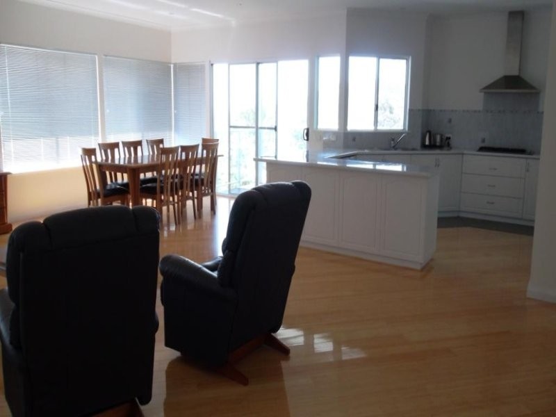 8a Johnston Court, Mount Melville WA 6330