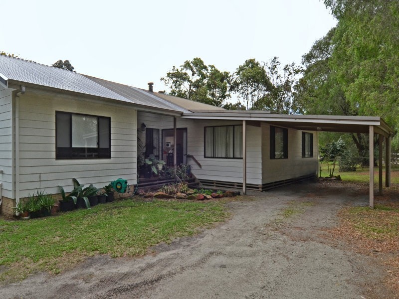 424 Robinson Rd, Robinson WA 6330