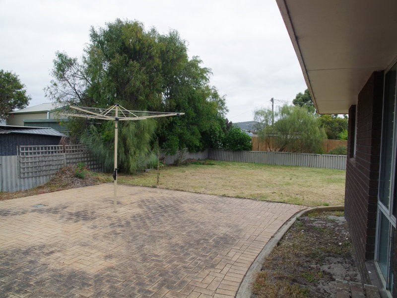 174 Collingwood Rd, Collingwood Park WA 6330