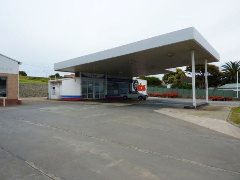 309 Albany Highway, Mount Melville WA 6330