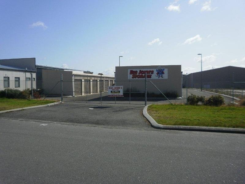Units 1-37, BIG JOHNS STORAGE UNITS, 33 Hercules Cr, Centennial Park WA 6330