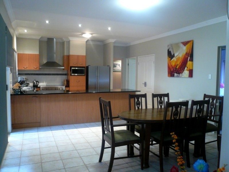 3 Diorama Court, Eatons Hill QLD 4037