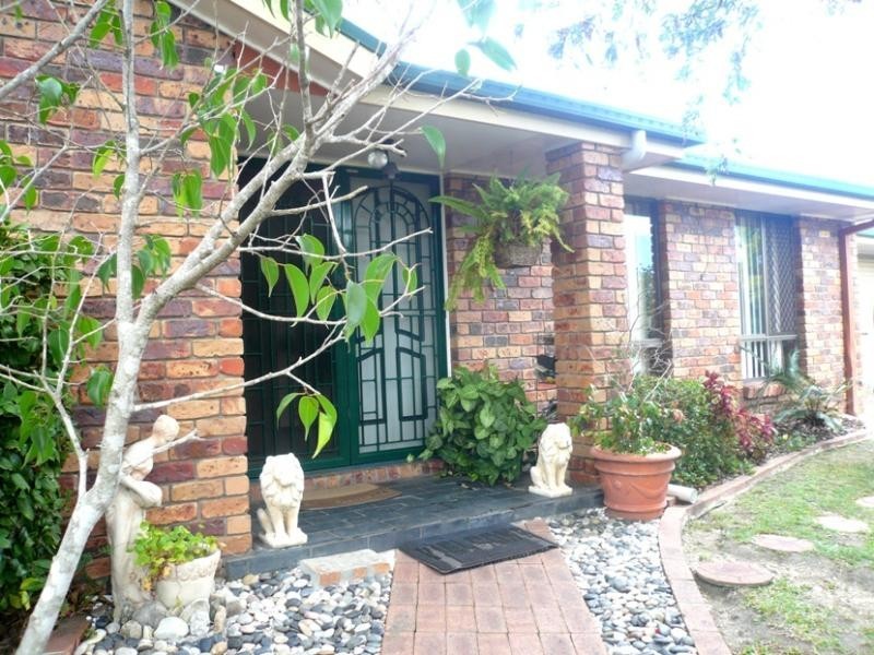 18 Edwards Drive, Albany Creek QLD 4035