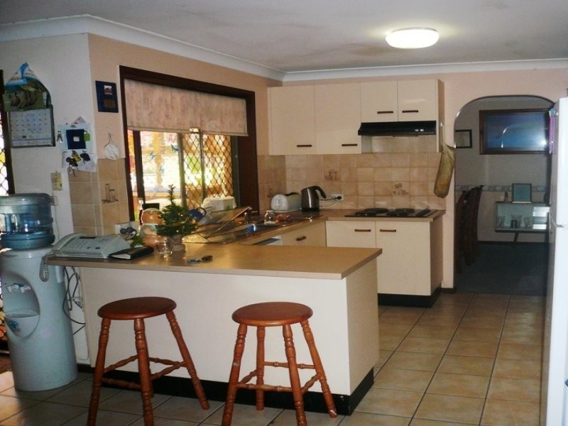 18 Edwards Drive, Albany Creek QLD 4035