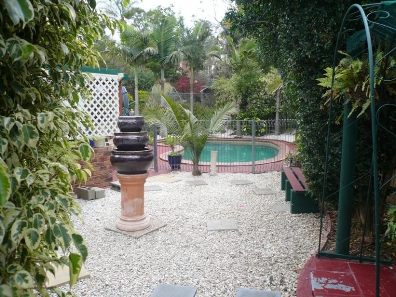 18 Edwards Drive, Albany Creek QLD 4035