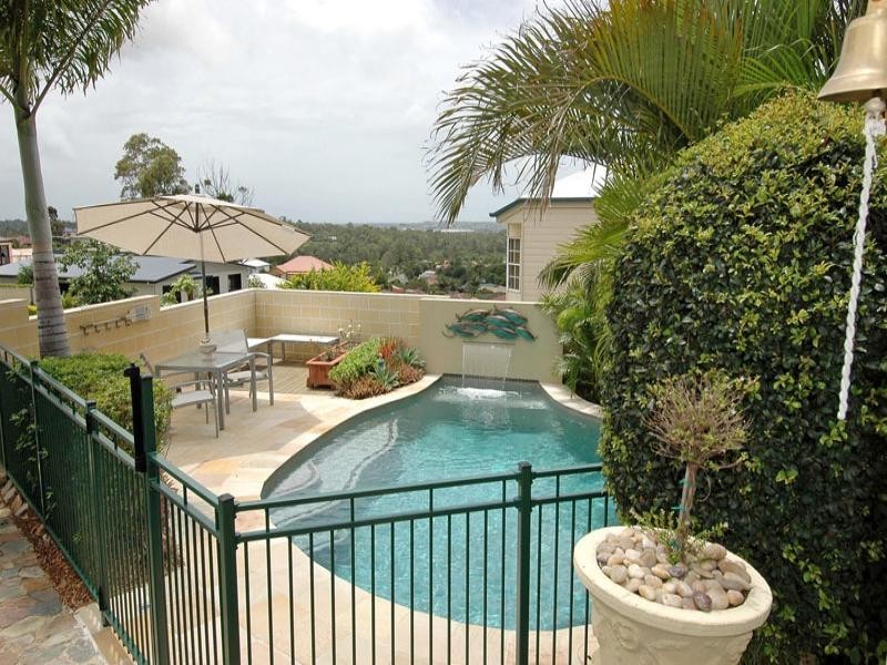 13 Sonora Court, Eatons Hill QLD 4037