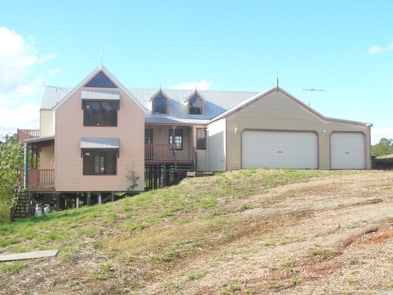20 Forest Road, Cashmere QLD 4500