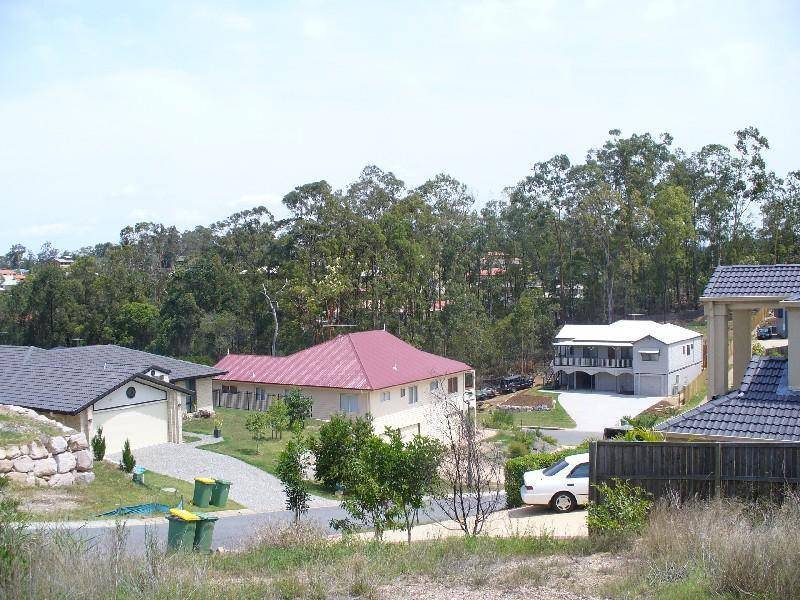 5 Sunbeam Court, Eatons Hill QLD 4037
