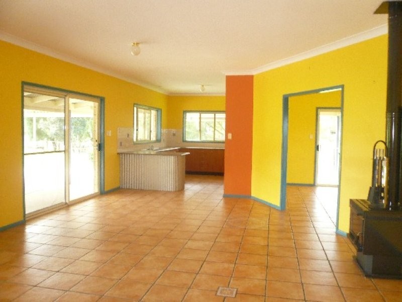 8 Campdraft Place, Dayboro QLD 4521