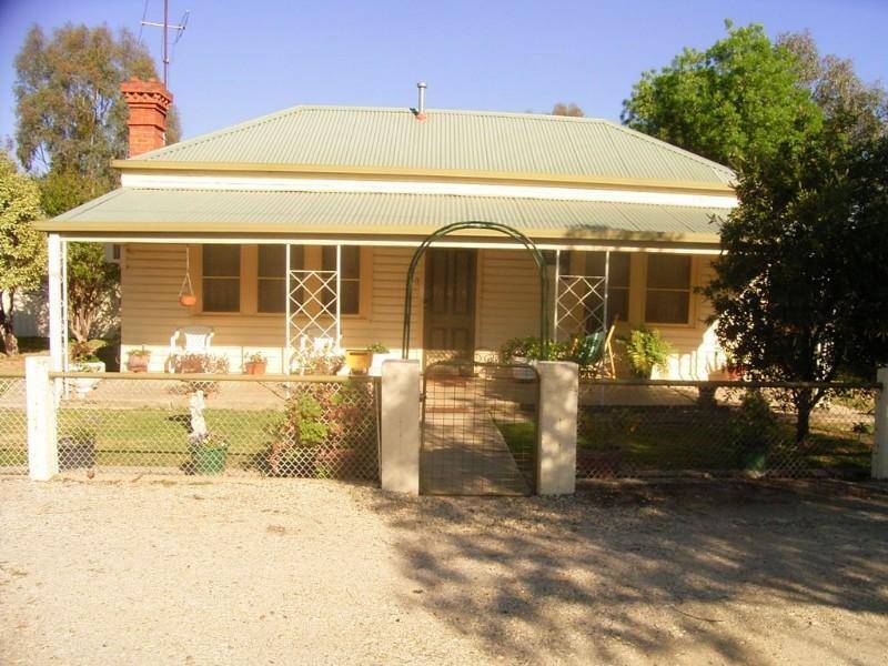 105 Townsend St, Howlong NSW 2643
