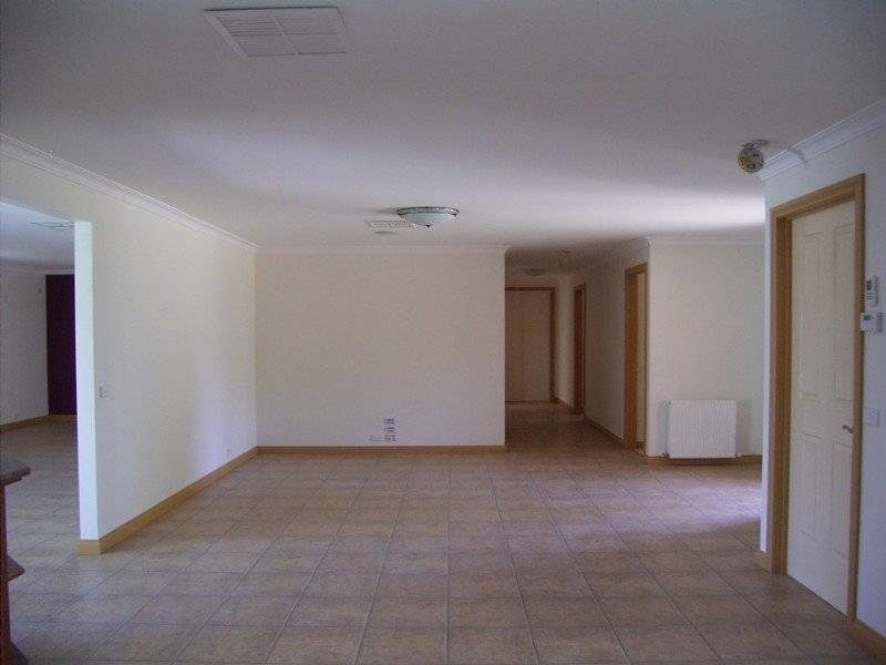 123 Adams St, Jindera NSW 2642