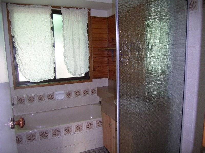 12 Julie Place, Lavington NSW 2641