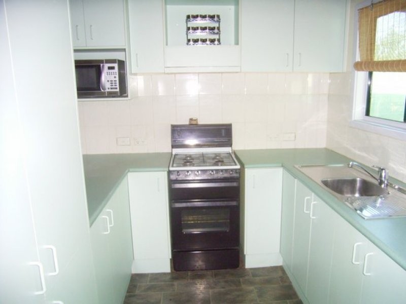 154 Clarke Street, Howlong NSW 2643