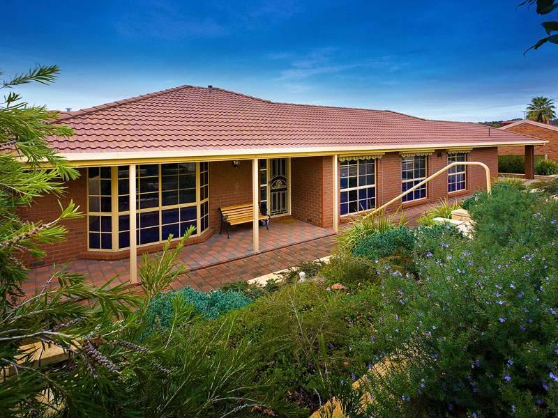 6 Selwyn Court, Thurgoona NSW 2640