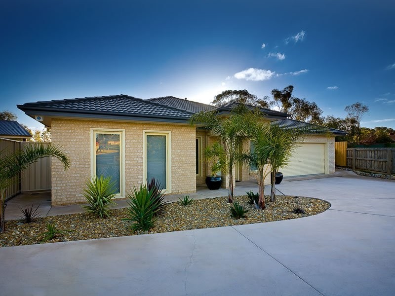128 Dryandra Way, Thurgoona NSW 2640