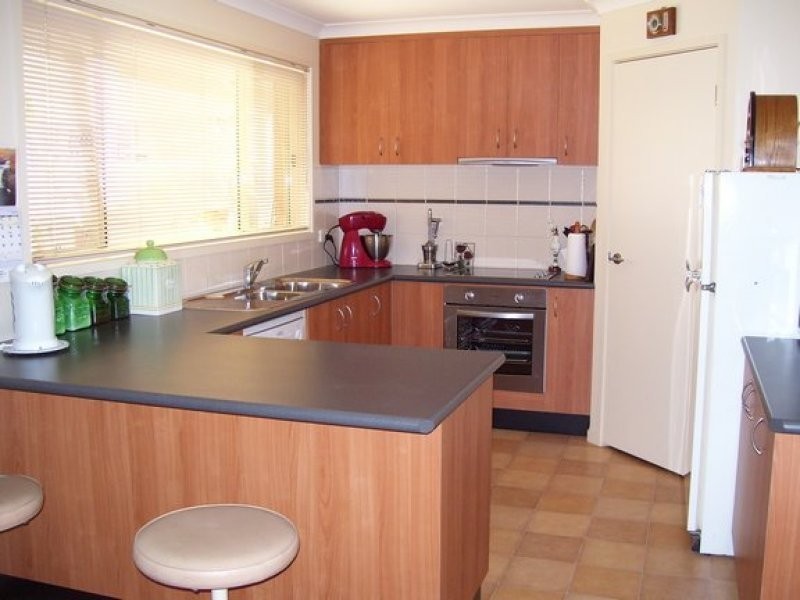 14 Quandong Road, Thurgoona NSW 2640