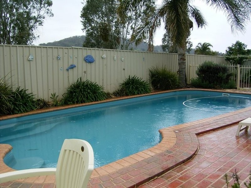 43 Saville Avenue, Lavington NSW 2641