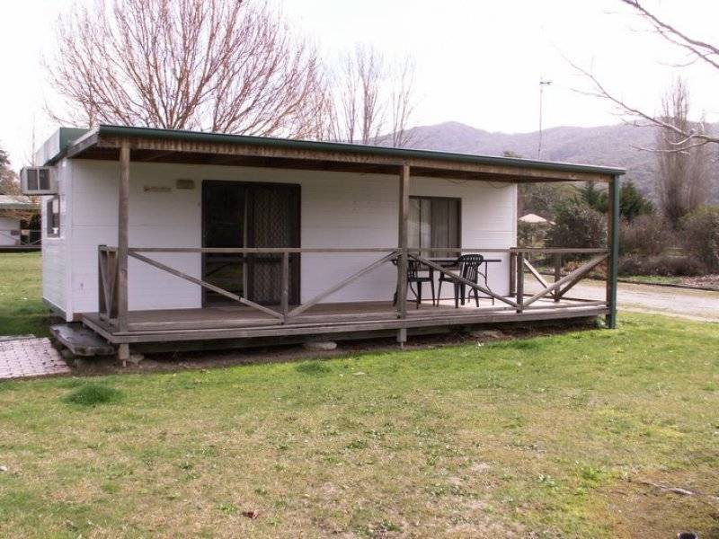110 Kergunyah Rd, Kergunyah VIC 3691