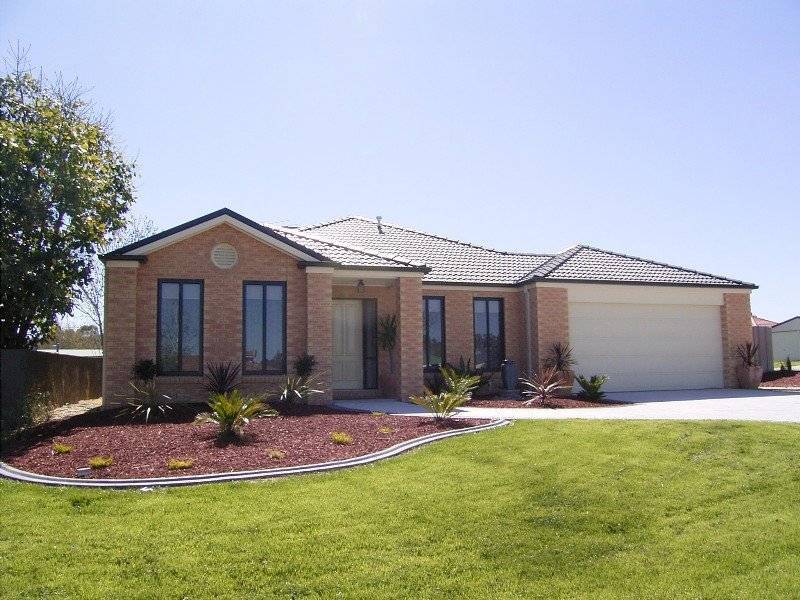 11 Kennedia Street, Thurgoona NSW 2640