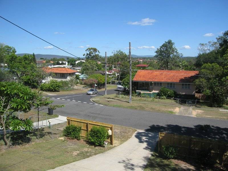 39 Chuter Street, Stafford Heights QLD 4053