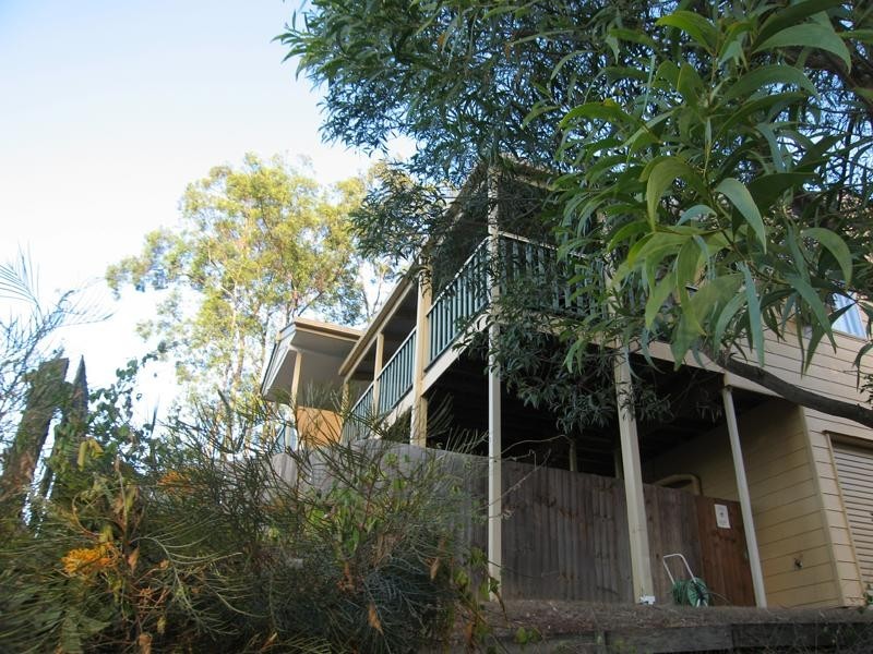 24 Hatia Grove, Ferny Grove QLD 4055