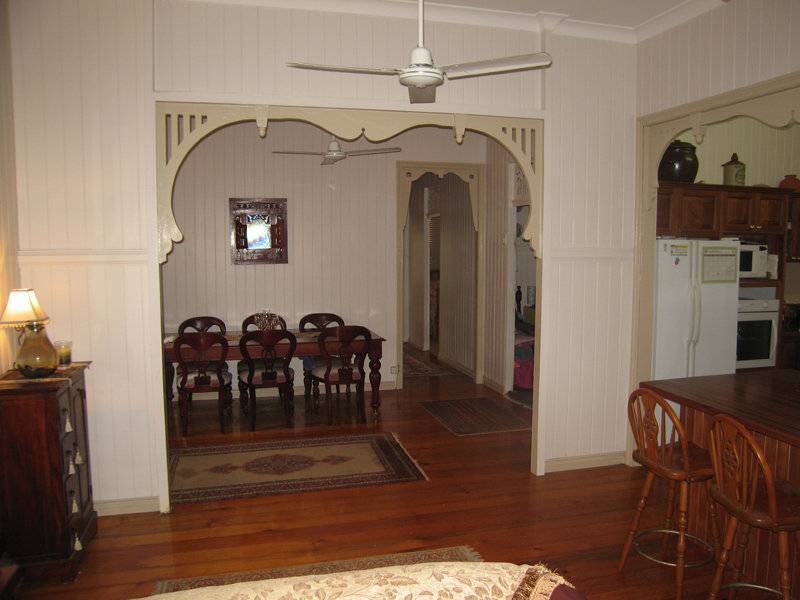 98 Khartoum Street, Gordon Park QLD 4031