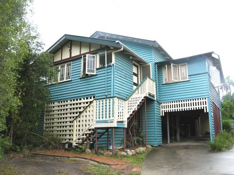 13 Thurlow Street, Newmarket QLD 4051