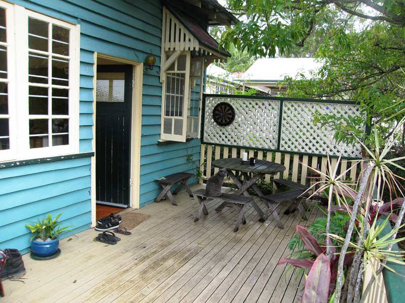 13 Thurlow Street, Newmarket QLD 4051