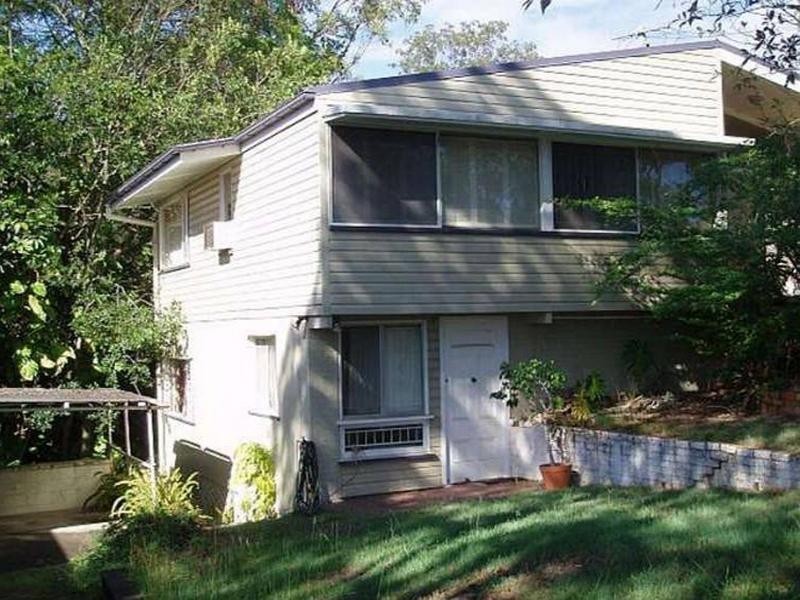 41 Carmody Road, St Lucia QLD 4067