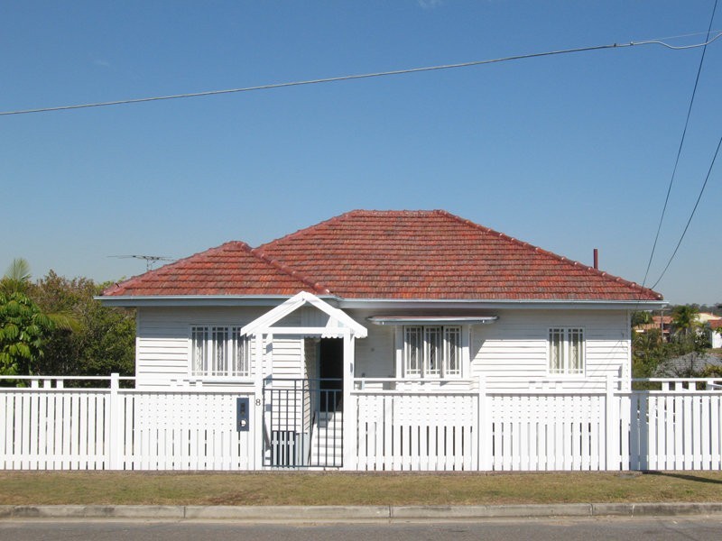 8 Tathra Street, Stafford QLD 4053