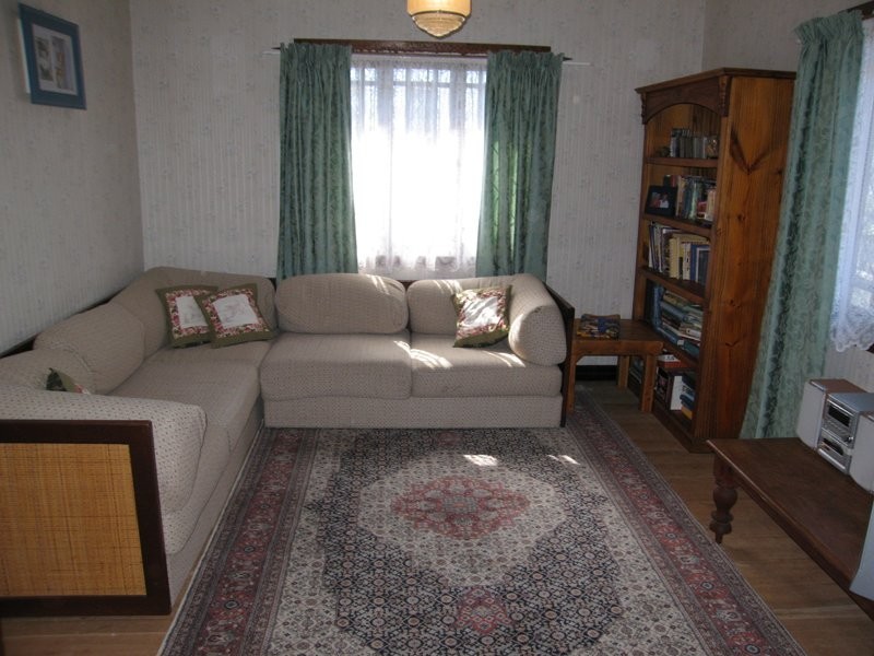 8 Tathra Street, Stafford QLD 4053