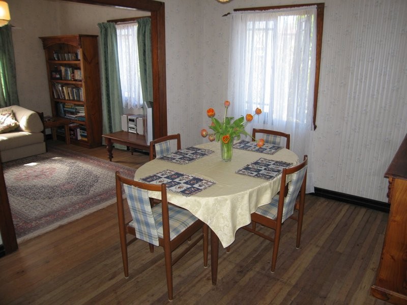 8 Tathra Street, Stafford QLD 4053