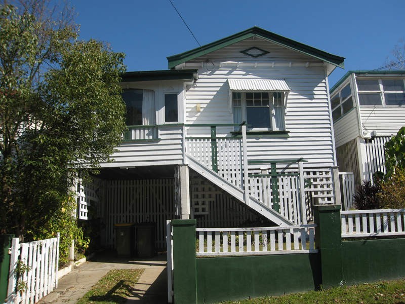 10 Fagan Road, Herston QLD 4006