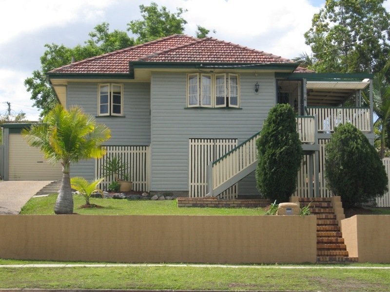 33 Thuruna Street, Stafford QLD 4053