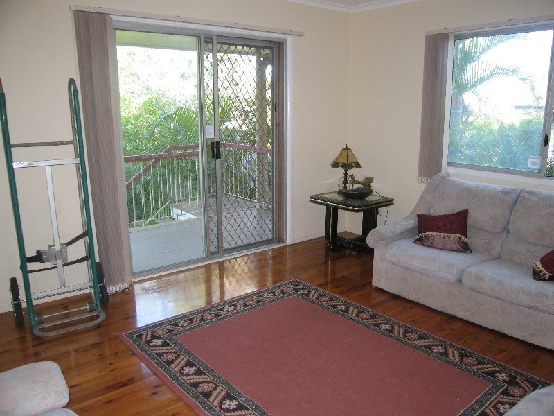 219 Bunya Road, Arana Hills QLD 4054