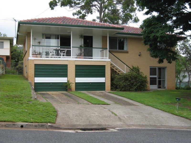 14 Elmstead Street, Keperra QLD 4054