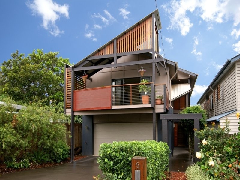 6 South Street, Newmarket QLD 4051