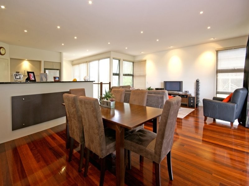 6 South Street, Newmarket QLD 4051