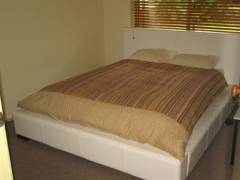 2 Murrell Street, Newmarket QLD 4051